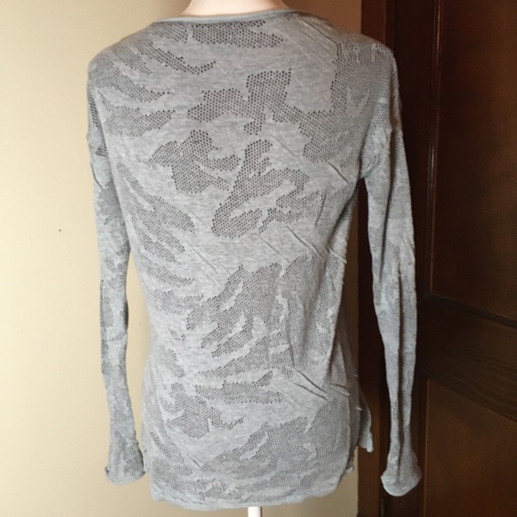 Vera Wang simply vera extra small light green top - Picture 6 of 8